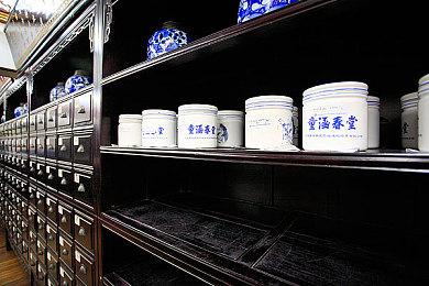 《原子之心》Xbox版已开启预载 容量78.66G